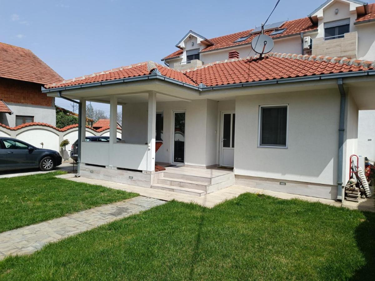 Serbian Home With Garden Krnjaca Bagian luar foto