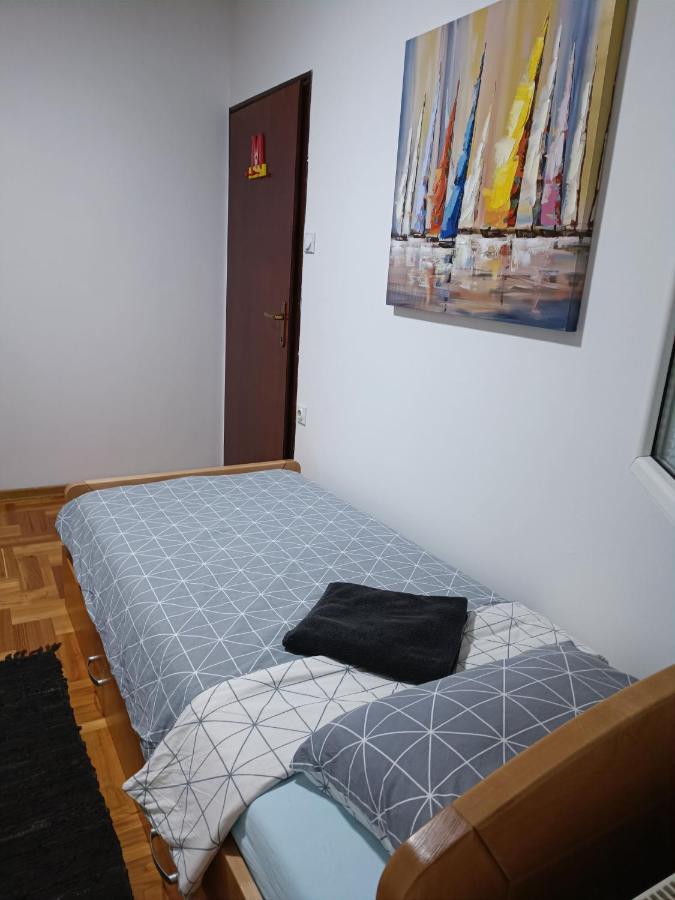 Serbian Home With Garden Krnjaca Bagian luar foto
